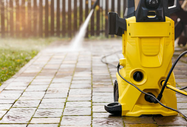 Best Sidewalk and Walkway Cleaning  in Malakoff, TX